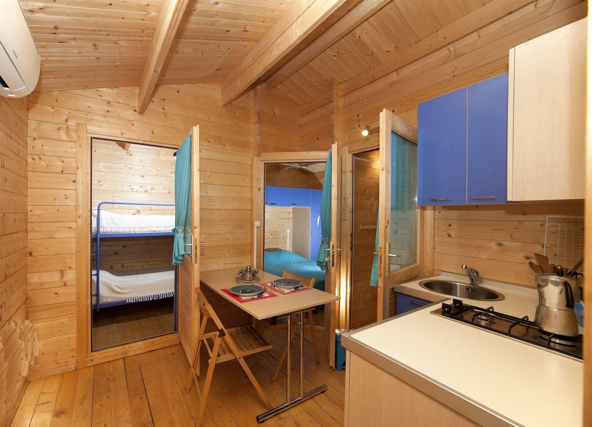 Camping Merendella Мориани Плаж Екстериор снимка